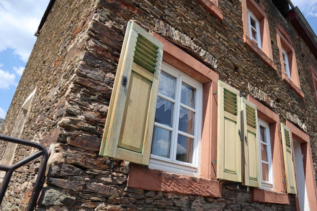 Villa Winzerhaus Wehlener Sonnenuhr Bernkastel-Kues Esterno foto